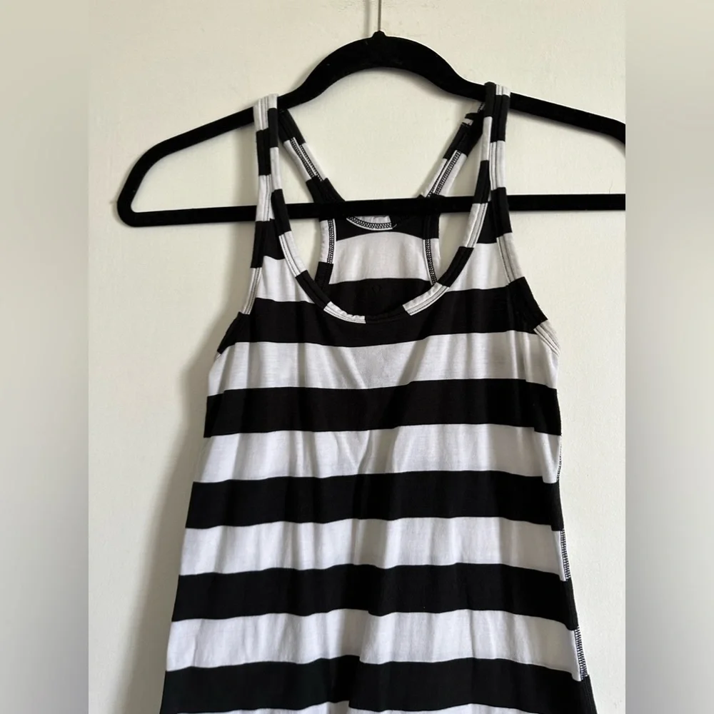 Lululemon Athletica Black/White Stripe Soft Athletic Racerback Tank Top Size XS - Picture 2 of 6